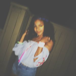 Meet your Posher, Jordyn